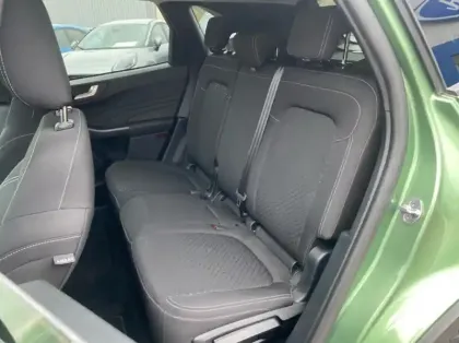 Photo 8 Ford Kuga 2.5 Duratec 180ch Hybrid FlexiFuel Titanium Business Powershift