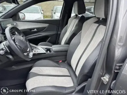 Photo 8 Peugeot 3008  HYBRID 225ch GT e-EAT8