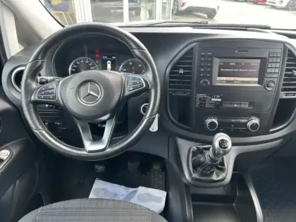 Photo 12 Mercedes Vito  Fg 111 CDI Mixto Compact Select E6