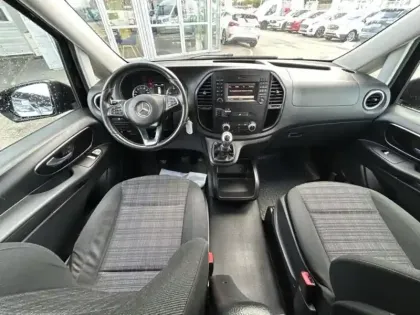 Photo 11 Mercedes Vito  Fg 111 CDI Mixto Compact Select E6