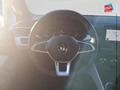 Photo 11 Renault Clio  1.6 E-Tech hybride 140ch Intens -21N