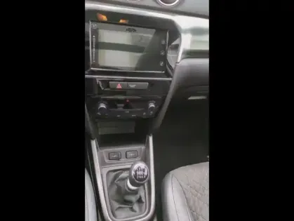 Photo 11 Suzuki Vitara  1.4 Boosterjet Hybrid 129ch Style