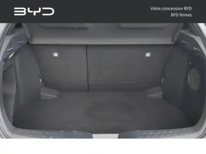 Photo 6 Toyota C-HR  122h Edition 2WD E-CVT RC18