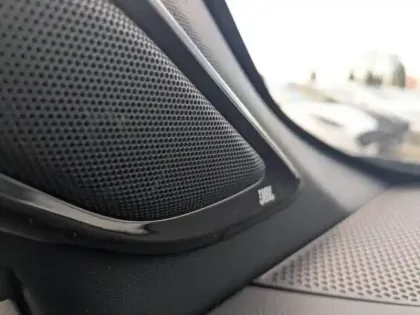 Photo 27 Toyota C-HR  122h Edition 2WD E-CVT RC18