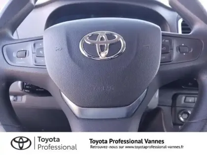 Photo 8 Toyota Proace  Long 75kWh Business Electric RC23