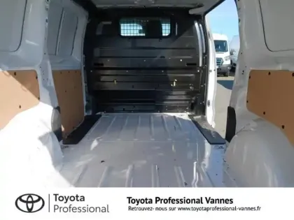 Photo 7 Toyota Proace  Long 75kWh Business Electric RC23