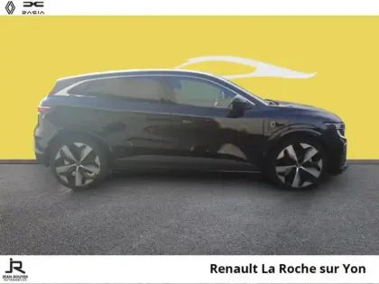 Photo 12 Renault Megane  E-Tech Electric EV60 220ch Techno optimum charge -B