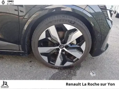 Photo 7 Renault Megane  E-Tech Electric EV60 220ch Techno optimum charge -B