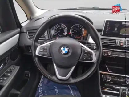 Photo 11 BMW Serie 2 Série 2 Gran Tourer 218dA 150ch  Business Design GPS Camera