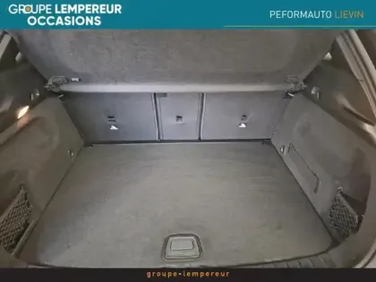 Photo 10 Mercedes GLA  200 d 150ch AMG Line Edition 1 8G-DCT