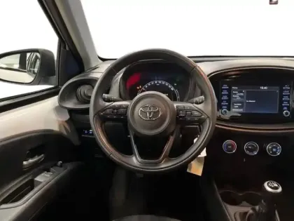 Photo 10 Toyota Aygo  X 1.0 VVT-i 72ch Dynamic