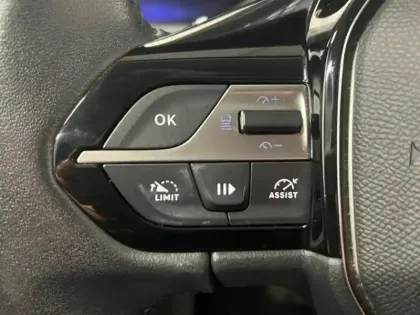 Photo 13 Peugeot 308  SW 1.2 PureTech 130ch S&S Allure Pack EAT8