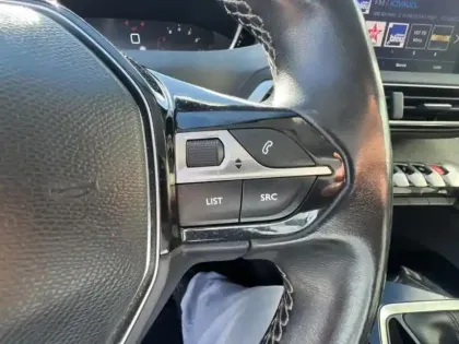 Photo 14 Peugeot 3008  1.2 PureTech 130ch Allure S&S