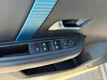 Photo 11 Citroën C4 Gén. III Ph1 Shine 5