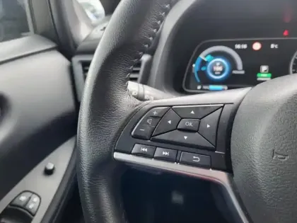 Photo 13 Nissan Leaf  150ch 40kWh Acenta 21