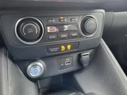 Photo 12 Nissan Leaf  150ch 40kWh Acenta 21