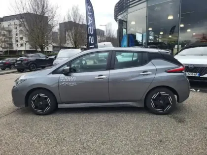 Photo 10 Nissan Leaf  150ch 40kWh Acenta 21