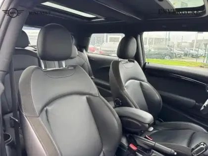 Photo 8 Mini Mini  Cooper 136ch  Edition Greenwich BVA7