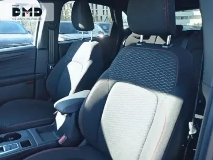 Photo 8 Ford Kuga  2.5 Duratec 180ch Hybrid FlexiFuel ST-Line Powershift