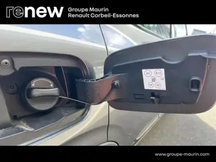 Photo 12 Renault Arkana  1.6 E-Tech hybride 145ch Engineered -22