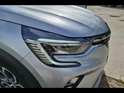 Photo 14 Renault Captur  1.6 E-Tech hybride 145ch Techno