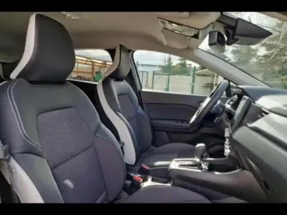 Photo 9 Renault Captur  1.6 E-Tech hybride 145ch Techno