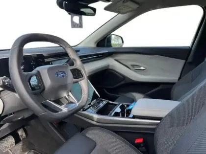 Photo 7 Ford Explorer  286ch Extended Range 77kWh Pack Premium RWD