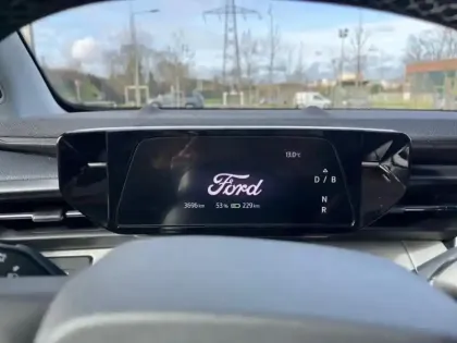 Photo 11 Ford Explorer  286ch Extended Range 77kWh Pack Premium RWD