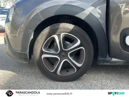 Photo 10 Citroën C3  1.2 PureTech 83ch S&S Shine