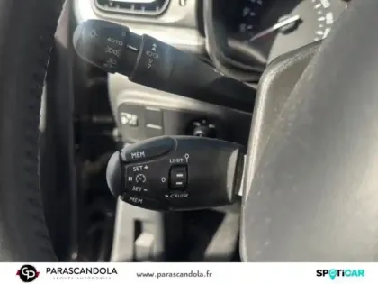 Photo 14 Citroën C3  1.2 PureTech 83ch S&S Shine