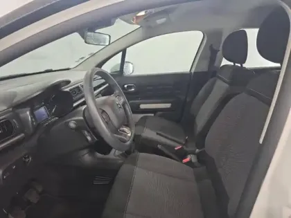 Photo 8 Citroën C3  1.2 PureTech 83ch S&S YOU!