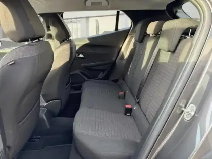 Photo 9 Peugeot 2008  1.2 PureTech 130ch S&S Allure