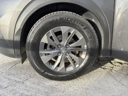 Photo 11 Peugeot 2008  1.2 PureTech 130ch S&S Allure