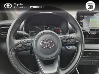 Photo 8 Toyota Yaris  116h Dynamic Business 5p + Programme Beyond Zero Academy MY21