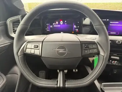 Photo 9 Opel Mokka  1.2 Turbo Hybrid 145ch GS e-DCT6