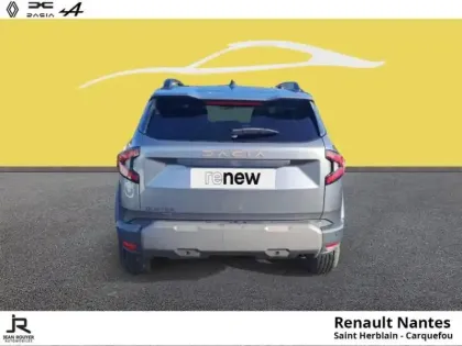Photo 7 Dacia Duster  1.6 hybrid 140ch Extreme