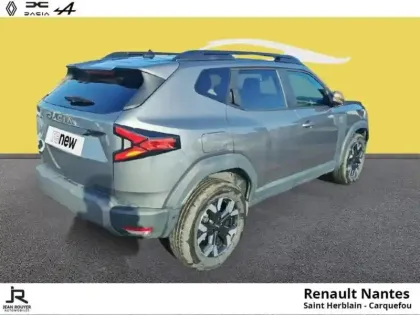 Photo 6 Dacia Duster  1.6 hybrid 140ch Extreme