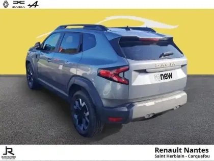 Photo 5 Dacia Duster  1.6 hybrid 140ch Extreme