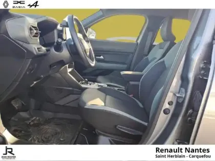 Photo 12 Dacia Duster  1.6 hybrid 140ch Extreme