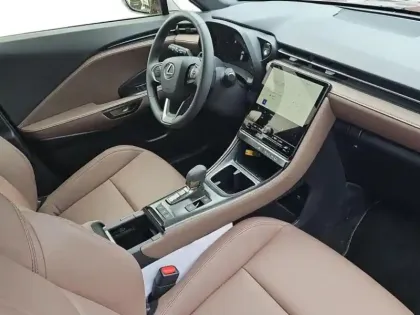 Photo 9 Lexus Lbx  1.5 136ch Elegant 2WD