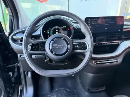 Photo 11 Fiat 500  e 118ch Icône