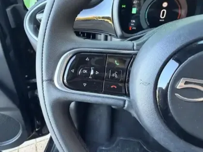 Photo 12 Fiat 500  e 118ch Icône