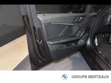 Photo 7 BMW Serie 1 Série 1 118dA 150ch M Sport 8cv