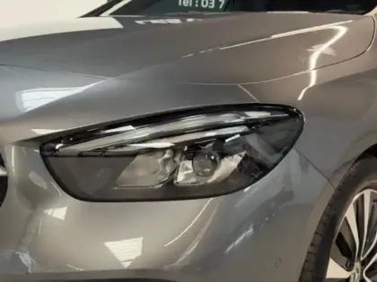 Photo 8 Mercedes Classe B  200d 150ch Style Line Edition 8G-DCT 7cv