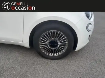 Photo 20 Fiat 500  e 118ch (RED) MY23