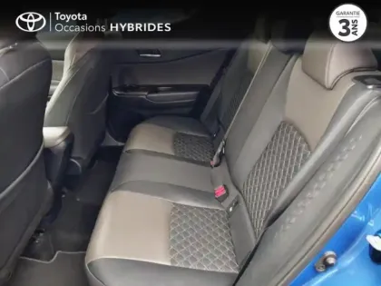 Photo 11 Toyota C-HR  122h Distinctive 2WD E-CVT RC18