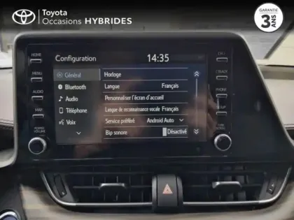 Photo 14 Toyota C-HR  122h Distinctive 2WD E-CVT RC18