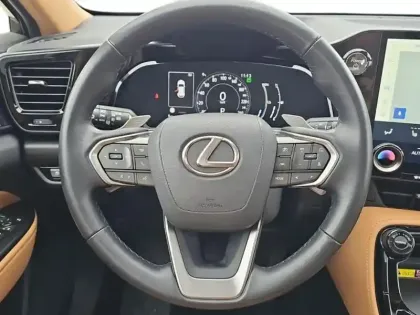 Photo 12 Lexus Nx  450h+ Luxe 4WD MY24