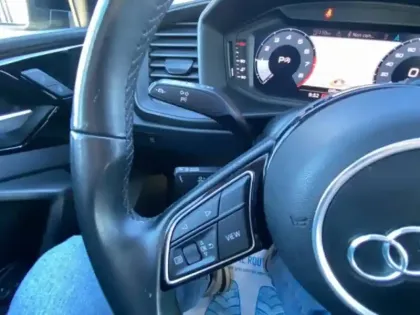 Photo 13 Audi A1  Sportback 30 TFSI 110ch Design S tronic 7