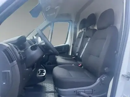 Photo 12 Peugeot Boxer Gén. II Ph4 Base 4